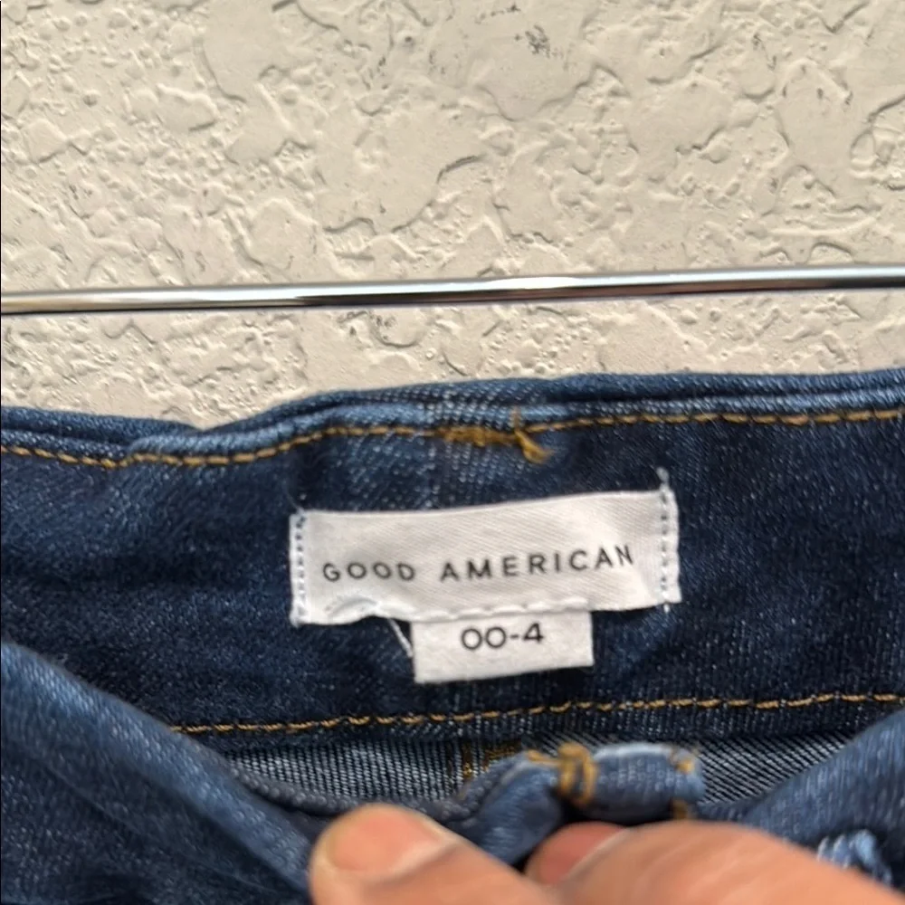 Women's Dark Blue Jeans size 26